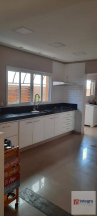 Imagem Casa de Condomínio com 3 Quartos à Venda, 270 m² em Limeira