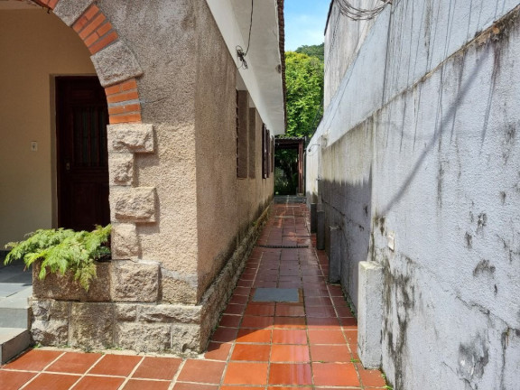 Imagem Casa com 4 Quartos à Venda, 300 m² em Pitangueiras - Guarujá