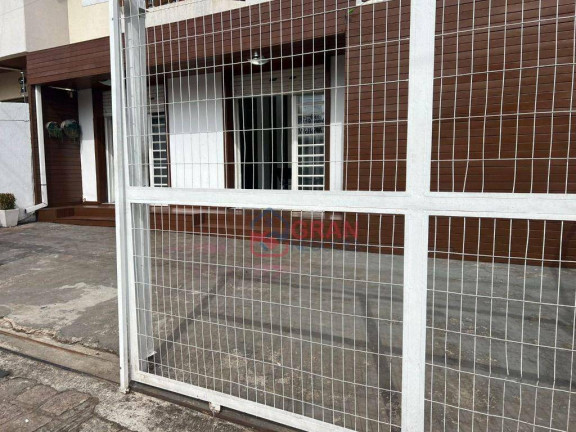 Imagem Casa com 4 Quartos para Alugar, 190 m² em Tarumã - Curitiba Imagem Casa com 4 Quartos para Alugar, 190 m² em Tarumã - Curitiba