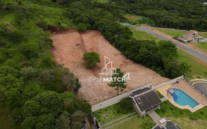 Imagem Terreno à Venda, 5.279 m² em Alpes De Atibaia - Atibaia