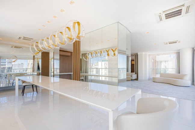 Imagem Apartamento com 3 Quartos à Venda, 260 m² em Santa Cecília - São Paulo