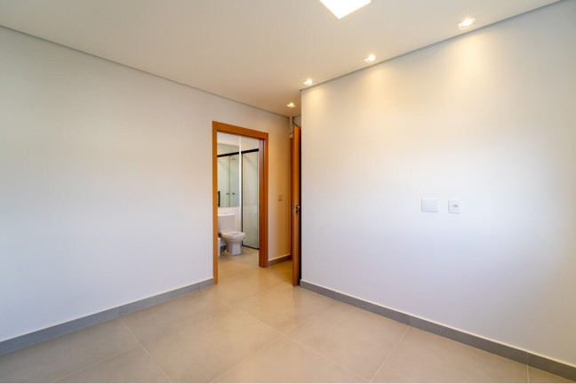 Imagem Imóvel com 3 Quartos à Venda, 82 m² em Vila Galvão - Jundiaí Imagem Imóvel com 3 Quartos à Venda, 82 m² em Vila Galvão - Jundiaí