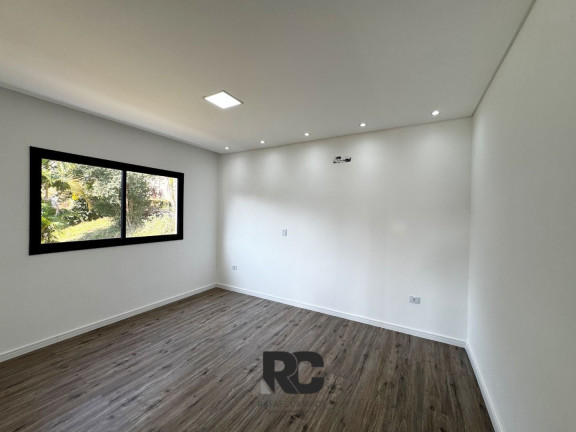 Imagem Sobrado com 4 Quartos à Venda, 300 m² em Centro - Arujá Imagem Sobrado com 4 Quartos à Venda, 300 m² em Centro - Arujá