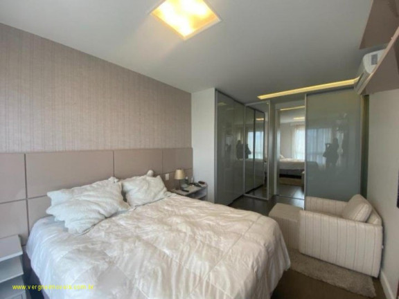 Imagem Imóvel com 4 Quartos à Venda, 160 m² em Itaigara - Salvador Imagem Imóvel com 4 Quartos à Venda, 160 m² em Itaigara - Salvador