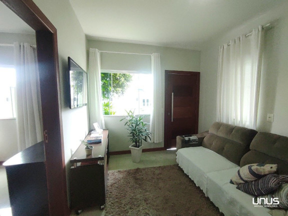 Imagem Casa com 2 Quartos à Venda, 90 m² em Bela Vista - Palhoça