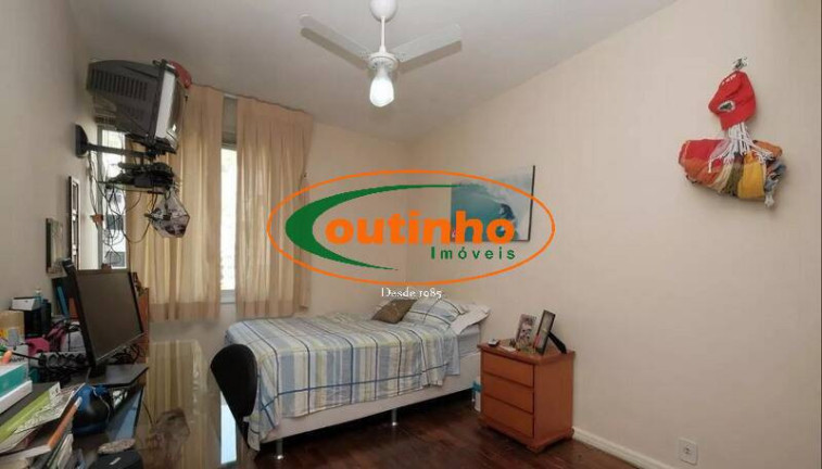 Imagem Apartamento com 4 Quartos à Venda, 140 m² em Tijuca - Rio De Janeiro Imagem Apartamento com 4 Quartos à Venda, 140 m² em Tijuca - Rio De Janeiro