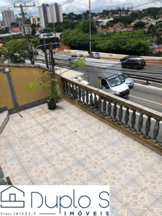 Imagem Casa com 3 Quartos à Venda, 240 m² em Santo Amaro - São Paulo
