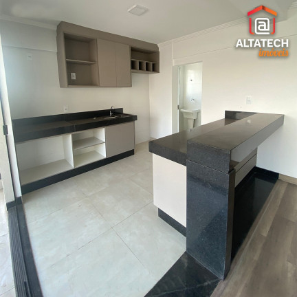 Imagem Imóvel com 3 Quartos à Venda, 135 m² em Jardim Elvira Dias - Poços De Caldas