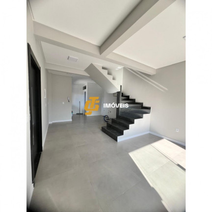 Imagem Sobrado com 2 Quartos à Venda, 110 m² em Santa Regina - Camboriú Imagem Sobrado com 2 Quartos à Venda, 110 m² em Santa Regina - Camboriú