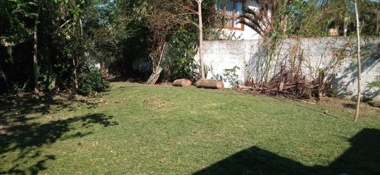 Imagem Terreno à Venda, 420 m² em São João Do Rio Vermelho - Florianópolis Imagem Terreno à Venda, 420 m² em São João Do Rio Vermelho - Florianópolis