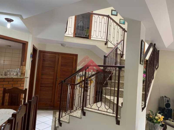 Imagem Casa com 4 Quartos à Venda, 360 m² em Itacoatiara - Niterói Imagem Casa com 4 Quartos à Venda, 360 m² em Itacoatiara - Niterói