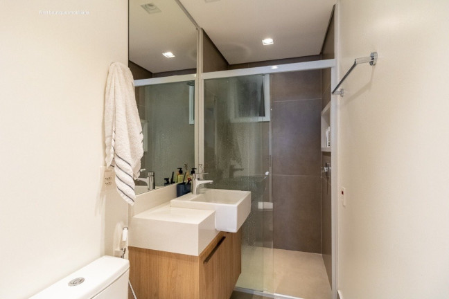 Imagem Apartamento com 2 Quartos à Venda, em Pinheiros - São Paulo Imagem Apartamento com 2 Quartos à Venda, em Pinheiros - São Paulo