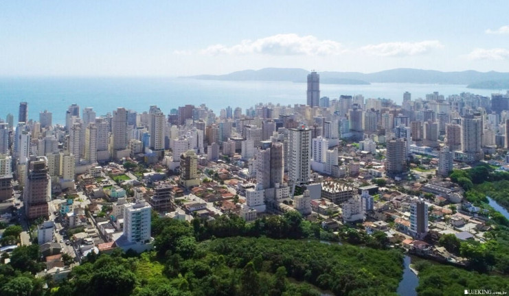 Imagem Apartamento com 3 Quartos à Venda, 185 m² em Meia Praia - Itapema Imagem Apartamento com 3 Quartos à Venda, 185 m² em Meia Praia - Itapema