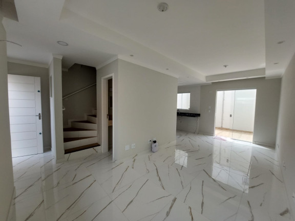 Imagem Sobrado com 2 Quartos para Alugar, 82 m² em Umuarama - Osasco