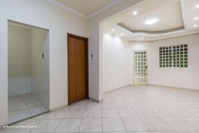 Imagem Chácara à Venda, em Centro - São Roque Imagem Chácara à Venda, em Centro - São Roque