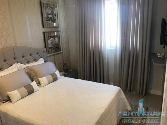 Imagem Apartamento com 2 Quartos à Venda, 71 m² em Centro - Camboriú