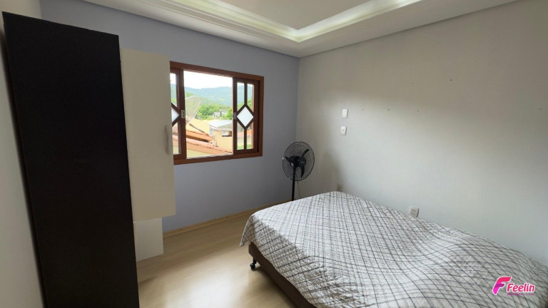 Imagem Casa com 4 Quartos à Venda, 272 m² em Vargem Grande - Florianópolis
