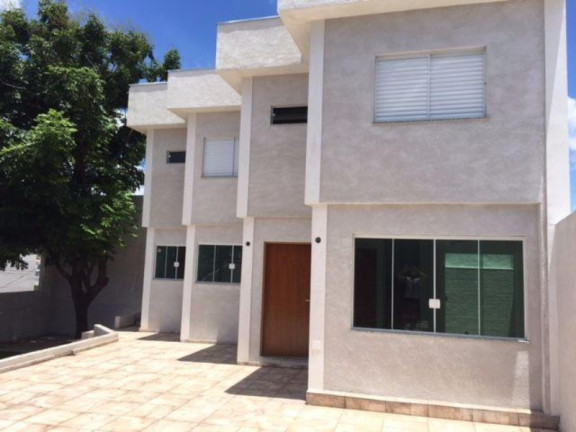 Imagem Sobrado com 3 Quartos à Venda, 170 m² em Vila Zat - São Paulo