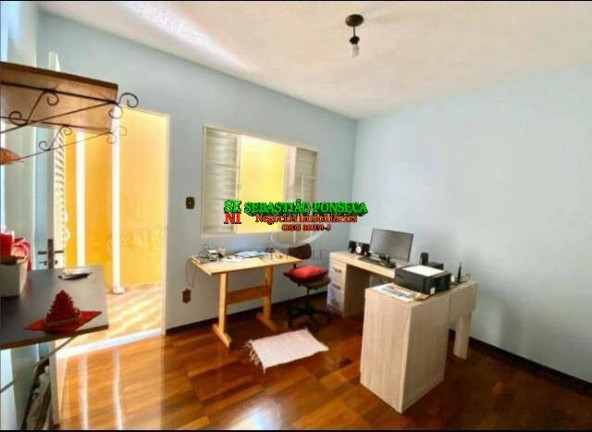 Imagem Casa com 3 Quartos à Venda, 300 m² em Vila Adyana - São José Dos Campos Imagem Casa com 3 Quartos à Venda, 300 m² em Vila Adyana - São José Dos Campos