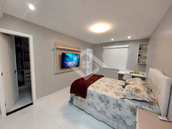 Imagem Casa com 3 Quartos à Venda, 220 m² em Paciência - Rio De Janeiro Imagem Casa com 3 Quartos à Venda, 220 m² em Paciência - Rio De Janeiro