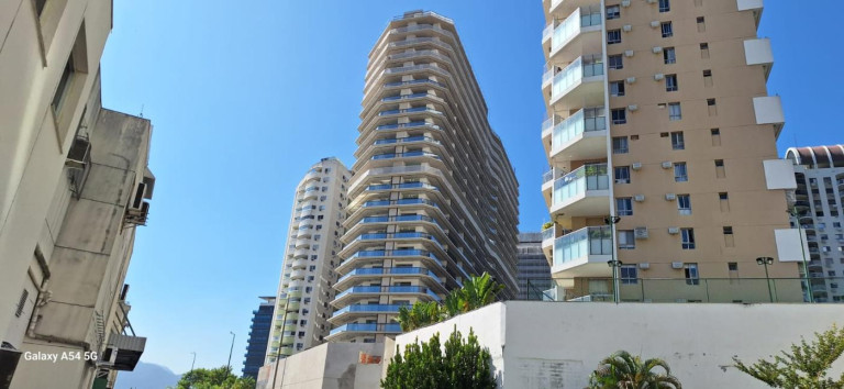 Imagem Apartamento com 2 Quartos à Venda, 139 m² em Recreio Dos Bandeirantes - Rio De Janeiro Imagem Apartamento com 2 Quartos à Venda, 139 m² em Recreio Dos Bandeirantes - Rio De Janeiro