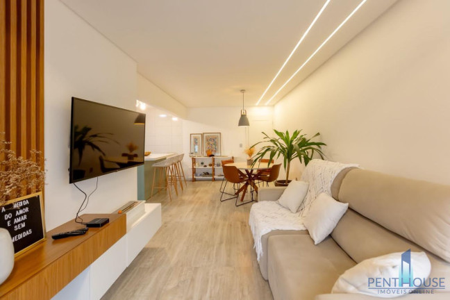 Imagem Apartamento com 3 Quartos à Venda, 110 m² em Centro - Balneário Camboriú