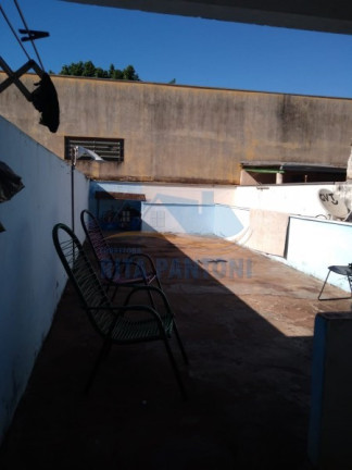 Imagem Casa com 6 Quartos à Venda, 249 m² em Vila Mariana - Ribeirão Preto Imagem Casa com 6 Quartos à Venda, 249 m² em Vila Mariana - Ribeirão Preto