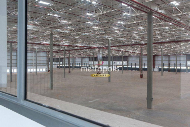 Imagem Galpão para Alugar, 10.032 m² em Parque Industrial Ramos De Freitas - Embu Das Artes Imagem Galpão para Alugar, 10.032 m² em Parque Industrial Ramos De Freitas - Embu Das Artes