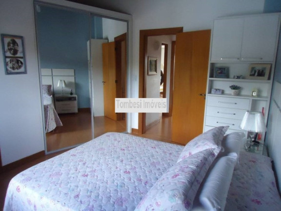 Imagem Sobrado com 3 Quartos à Venda, 176 m² em Jardim Sabará - Porto Alegre Imagem Sobrado com 3 Quartos à Venda, 176 m² em Jardim Sabará - Porto Alegre