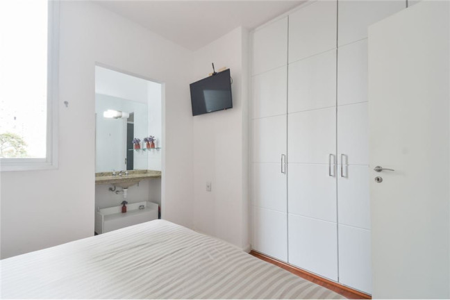 Imagem Apartamento com 2 Quartos à Venda, 70 m² em Moema - São Paulo