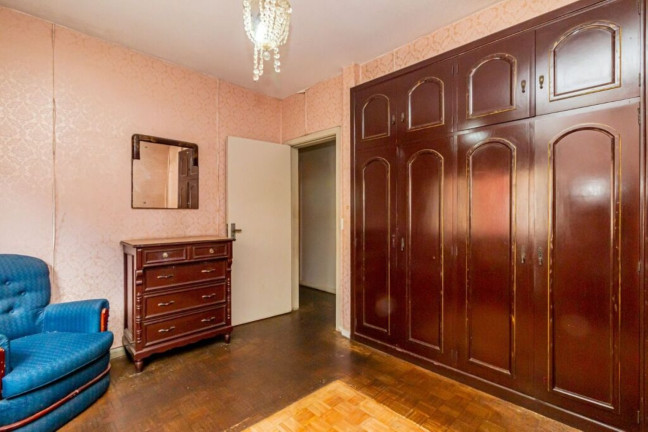 Imagem Imóvel com 3 Quartos à Venda, 145 m² em Centro Histórico - Porto Alegre Imagem Imóvel com 3 Quartos à Venda, 145 m² em Centro Histórico - Porto Alegre