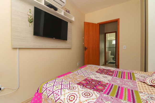 Imagem Casa de Condomínio com 3 Quartos à Venda, 132 m² em Hípica - Porto Alegre