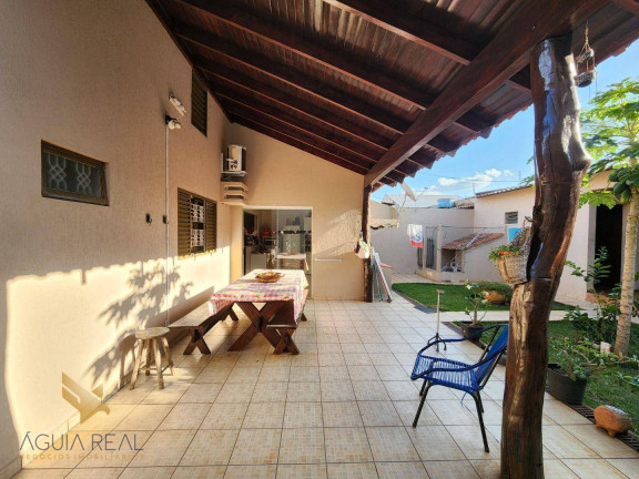 Imagem Casa com 3 Quartos à Venda, 209 m² em Cohafama - Campo Grande Imagem Casa com 3 Quartos à Venda, 209 m² em Cohafama - Campo Grande