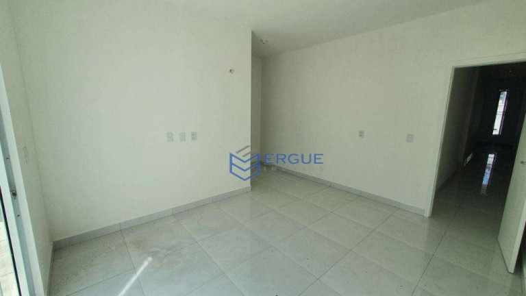 Imagem Casa com 3 Quartos à Venda, 93 m² em Centro - Eusébio Imagem Casa com 3 Quartos à Venda, 93 m² em Centro - Eusébio