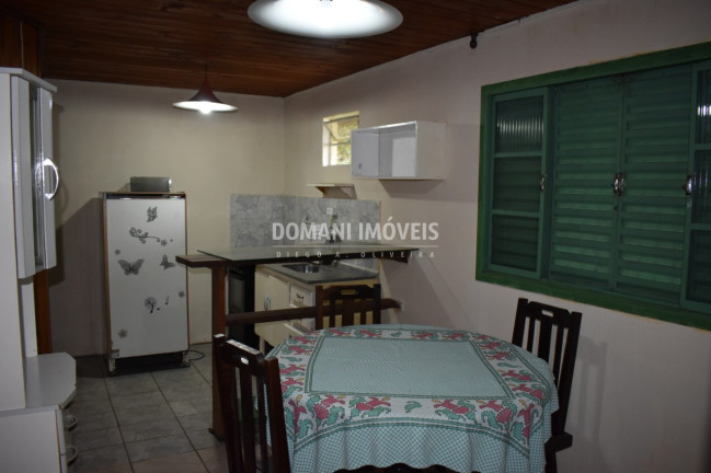 Imagem Imóvel com 2 Quartos à Venda, 341 m² em Região Do Jaguaribe - Campos Do Jordão Imagem Imóvel com 2 Quartos à Venda, 341 m² em Região Do Jaguaribe - Campos Do Jordão
