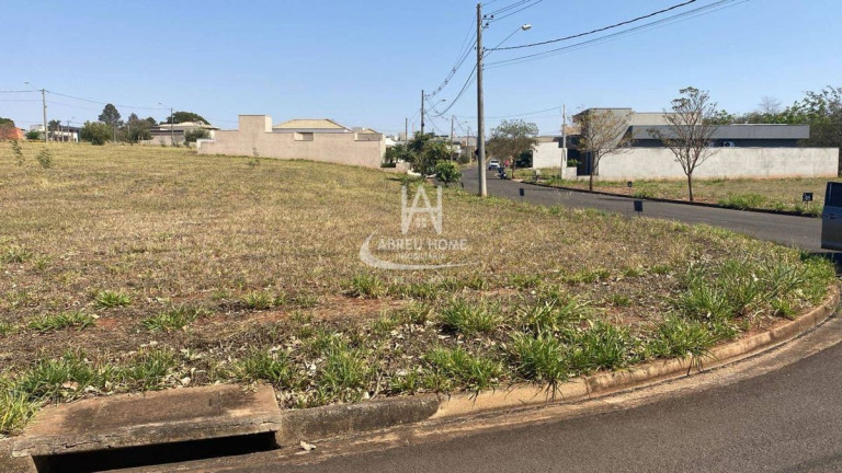 Terreno à Venda,  em Ipiguá