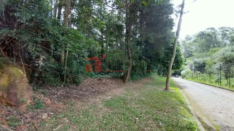 Casa de Condomínio à Venda, 2.500 m² em Moinho Velho - Embu Das Artes