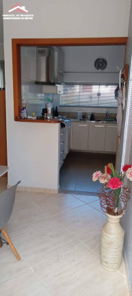 Imagem Casa com 3 Quartos à Venda, 325 m² em Várzea Das Moças - Niterói Imagem Casa com 3 Quartos à Venda, 325 m² em Várzea Das Moças - Niterói