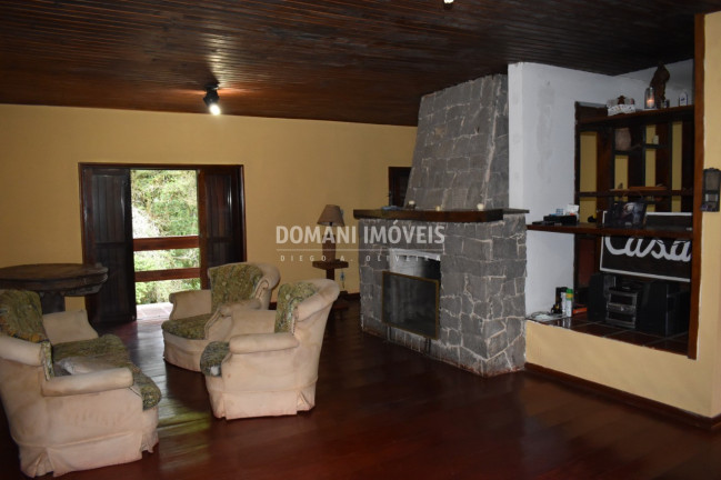 Imagem Casa com 4 Quartos à Venda, 360 m² em Região Do Alto Da Boa Vista - Campos Do Jordão