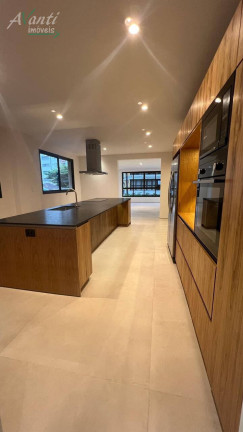 Apartamento com 4 Quartos à Venda, 250 m² em Boqueirão - Santos