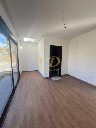 Imagem Casa à Venda, 670 m² em Atibaia Imagem Casa à Venda, 670 m² em Atibaia