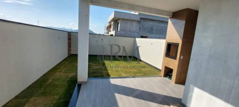 Imóvel com 3 Quartos à Venda,  em Campeche - Florianópolis