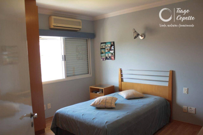 Imagem Casa com 8 Quartos à Venda, 800 m² em Caxambu - Jundiaí