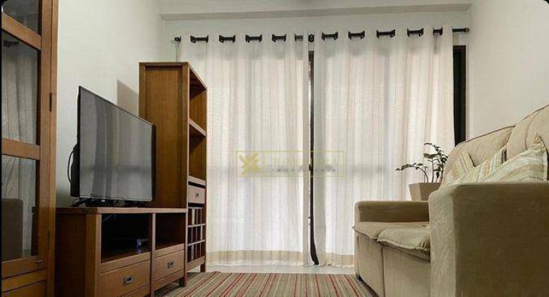 Apartamento com 3 Quartos à Venda, 100 m² em Centro - Florianópolis