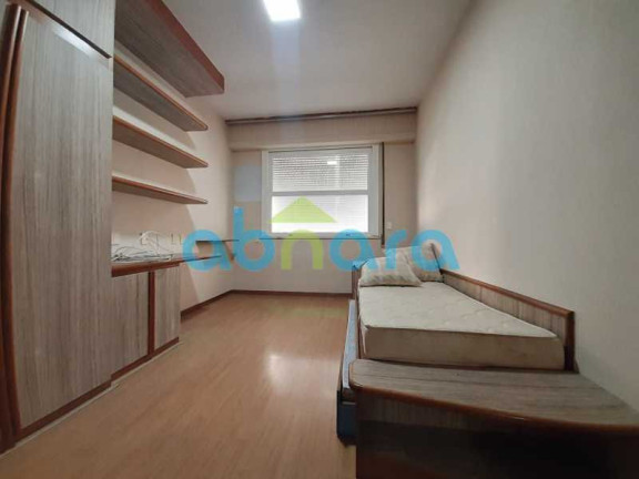 Imagem Apartamento com 4 Quartos à Venda, 244 m² em Copacabana - Rio De Janeiro Imagem Apartamento com 4 Quartos à Venda, 244 m² em Copacabana - Rio De Janeiro