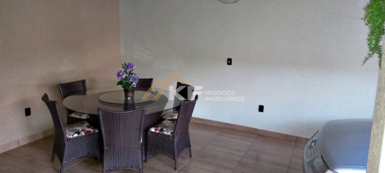 Imagem Casa com 2 Quartos à Venda, 85 m² em Centro - Serra Azul Imagem Casa com 2 Quartos à Venda, 85 m² em Centro - Serra Azul