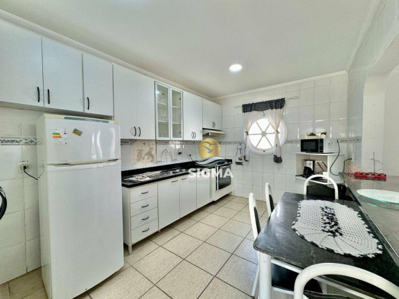 Imagem Casa com 3 Quartos à Venda, 230 m² em Enseada - Guarujá