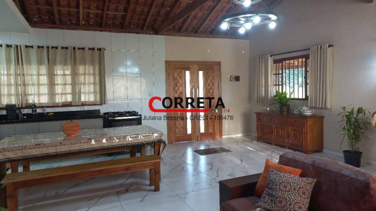 Imagem Casa com 4 Quartos à Venda, 1.800 m² em Votorantim - Ibiúna