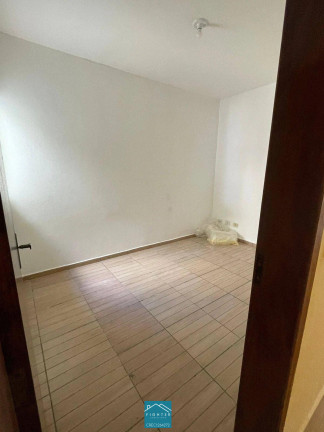 Imagem Casa com 2 Quartos à Venda, 69 m²