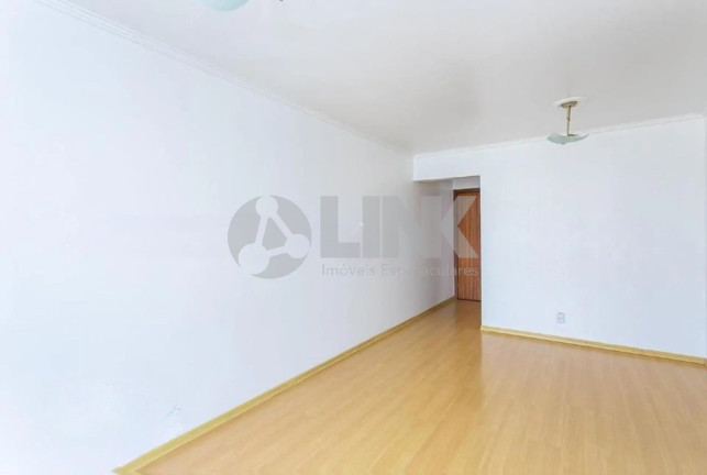 Imagem Apartamento com 3 Quartos à Venda, 70 m² em Cristo Redentor - Porto Alegre Imagem Apartamento com 3 Quartos à Venda, 70 m² em Cristo Redentor - Porto Alegre